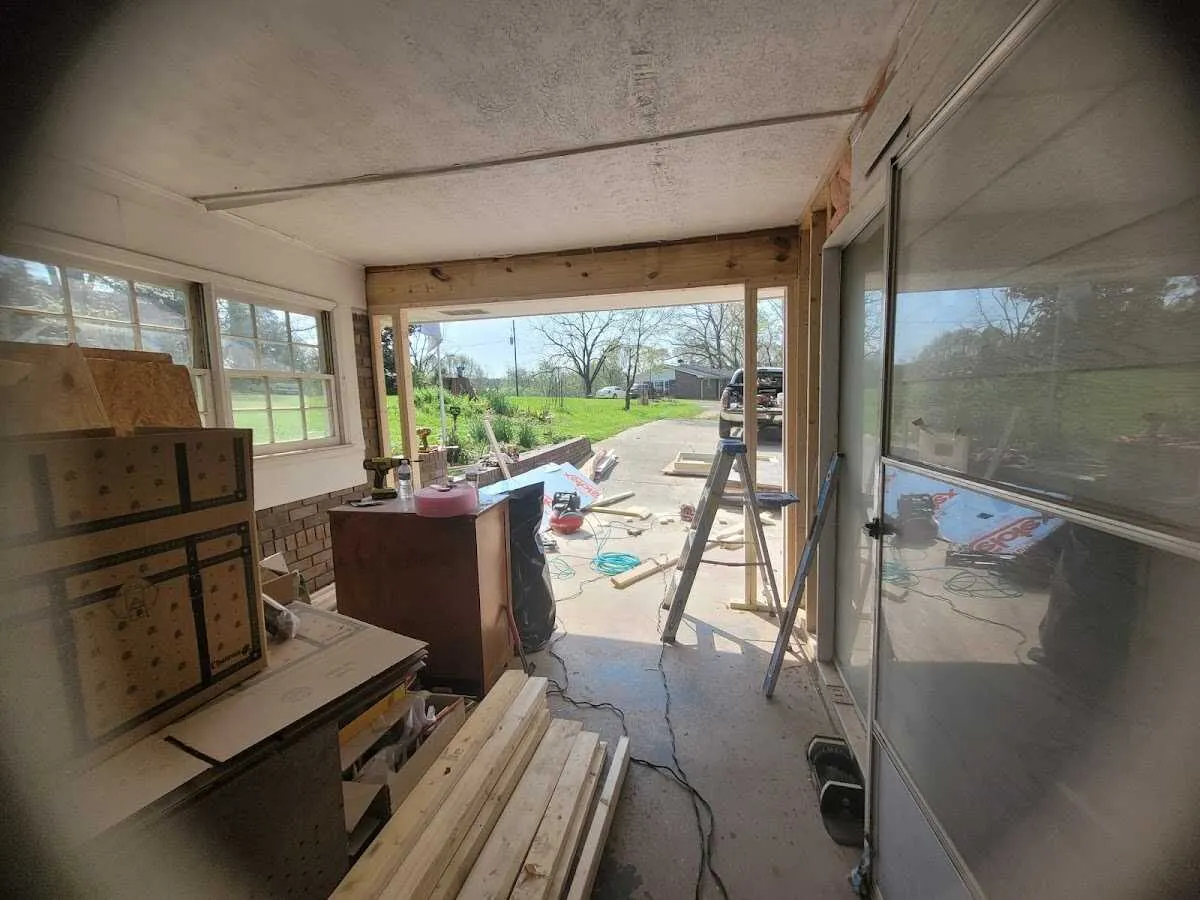 Air movers and dehumidifier for Drying & Dehumidification in Kennewick